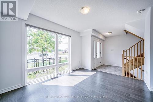 2501 Littlefield Crescent, Oakville, ON - Indoor Photo Showing Other Room