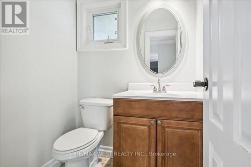 6375 Millers Grove, Mississauga (Meadowvale), ON - Indoor Photo Showing Bathroom