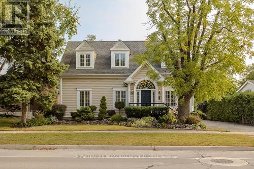 599 Cumberland Avenue, Burlington, ON - Outdoor With Facade