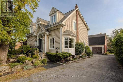 599 Cumberland Avenue, Burlington (Roseland), ON - Outdoor With Facade