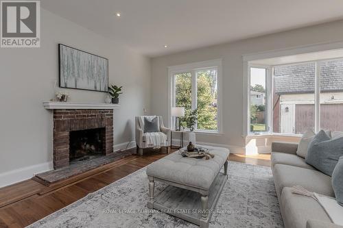 599 Cumberland Avenue, Burlington, ON - Indoor Photo Showing Living Room With Fireplace