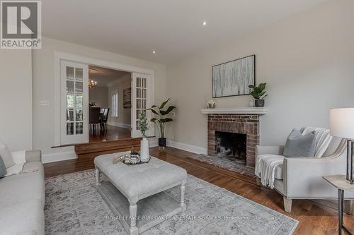 599 Cumberland Avenue, Burlington, ON - Indoor Photo Showing Living Room With Fireplace