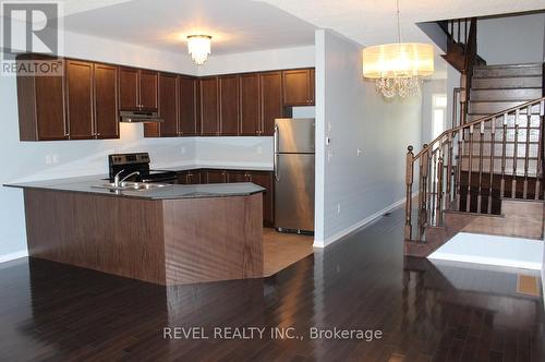 51 - 745 Farmstead Drive, Milton, ON - Indoor Photo Showing Kitchen