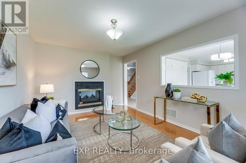 4208 Sagebrush Trail, Mississauga (Creditview), ON - Indoor Photo Showing Living Room With Fireplace