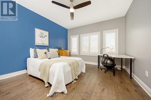 147 Upper Canada Court, Halton Hills (Georgetown), ON - Indoor Photo Showing Bedroom