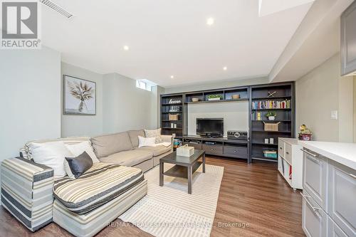 147 Upper Canada Court, Halton Hills (Georgetown), ON - Indoor Photo Showing Living Room With Fireplace