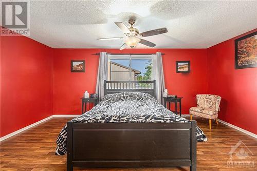 106 Castlefrank Road, Ottawa, ON - Indoor Photo Showing Bedroom