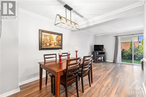 106 Castlefrank Road, Ottawa, ON - Indoor Photo Showing Dining Room