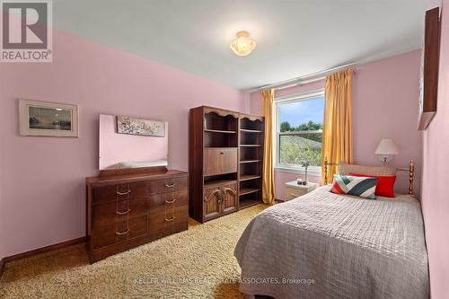 1482 Blanefield Road, Mississauga (Mineola), ON - Indoor Photo Showing Bedroom