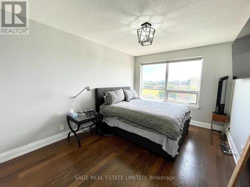 710 - 1060 Sheppard Avenue W, Toronto, ON - Indoor Photo Showing Bedroom