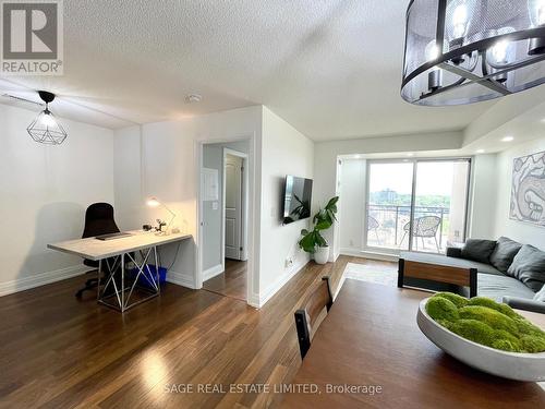 710 - 1060 Sheppard Avenue W, Toronto (York University Heights), ON - Indoor Photo Showing Other Room