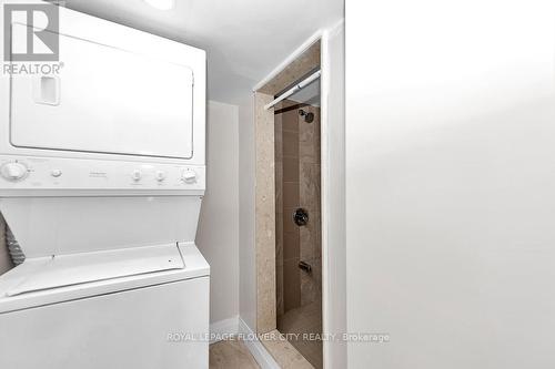 21 Borrelli Drive, Brampton (Credit Valley), ON - Indoor Photo Showing Laundry Room