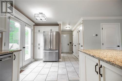 63 Heron Drive, Pembroke, ON - Indoor Photo Showing Kitchen