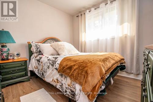 45 Beechwood Drive, Peterborough (Monaghan), ON - Indoor Photo Showing Bedroom