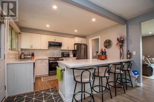 45 Beechwood Drive, Peterborough (Monaghan), ON - Indoor Photo Showing Kitchen