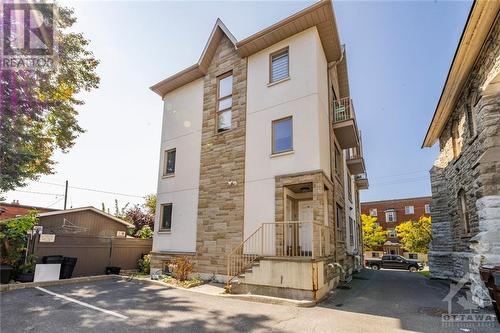 345 Bronson Avenue Unit#M3, Ottawa, ON - Outdoor