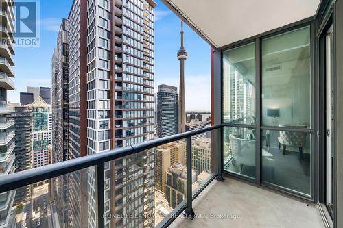 3404 - 88 Blue Jays Way, Toronto (Waterfront Communities), ON - Outdoor With Exterior