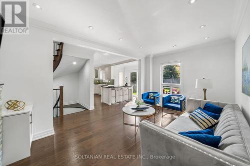 56 Casa Grande Street, Richmond Hill (Westbrook), ON - Indoor Photo Showing Living Room