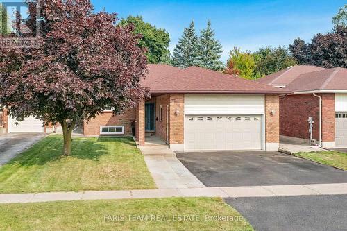 110 Chieftain Crescent, Barrie (Allandale Heights), ON - Outdoor With Facade