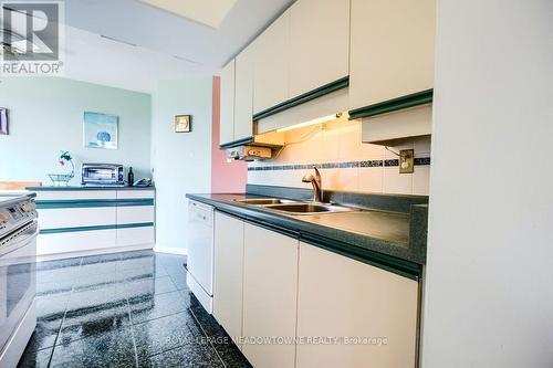 803 - 20 Cherrytree Drive, Brampton (Fletcher'S Creek South), ON - Indoor Photo Showing Kitchen With Double Sink