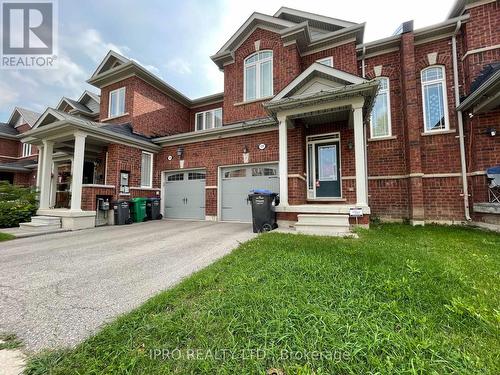 122 Kempenfelt Trail, Brampton, ON - Outdoor With Facade