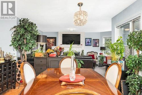 2920 Allenby Way, Vernon, BC - Indoor Photo Showing Dining Room