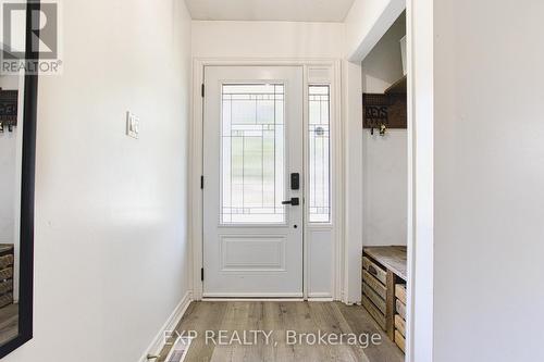 93 Birchpark Drive, Grimsby, ON - Indoor Photo Showing Other Room