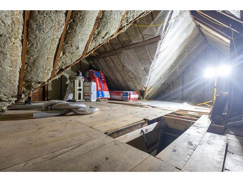 891 5Th Avenue, Fernie, BC - Indoor Photo Showing Other Room