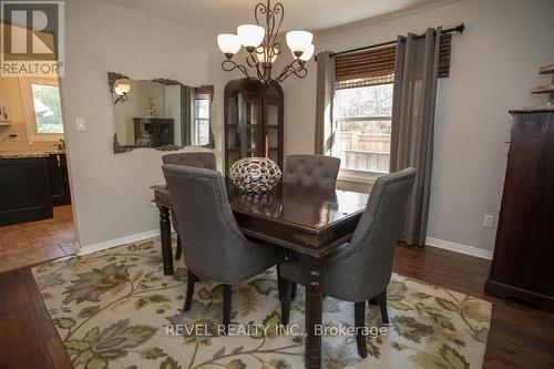 52 Beckett Drive, Brantford, ON - Indoor Photo Showing Dining Room