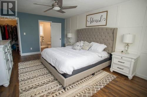 52 Beckett Drive, Brantford, ON - Indoor Photo Showing Bedroom