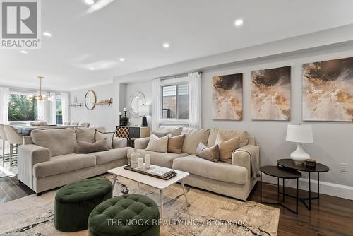 58 Hogan Crescent, Clarington (Bowmanville), ON - Indoor Photo Showing Living Room