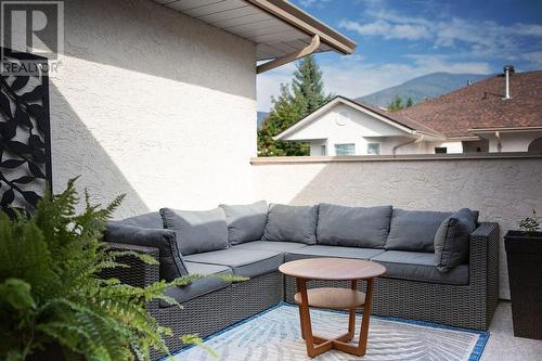 416 Beasley  W Crescent, Nelson, BC - Outdoor With Deck Patio Veranda With Exterior