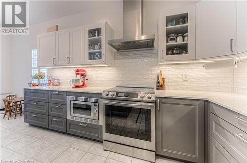 Built-in Microwave and rangehood - 89 Hearthwood Crescent, Kitchener, ON - Indoor Photo Showing Kitchen