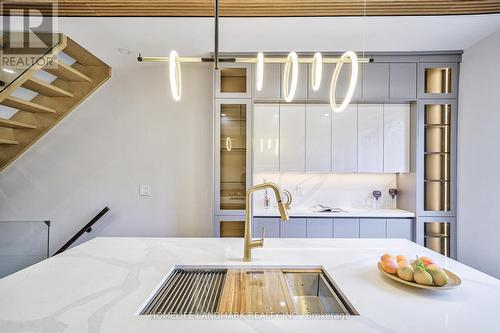 877 Logan Avenue, Toronto (North Riverdale), ON - Indoor Photo Showing Kitchen