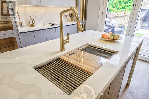 877 Logan Avenue, Toronto (North Riverdale), ON - Indoor Photo Showing Kitchen