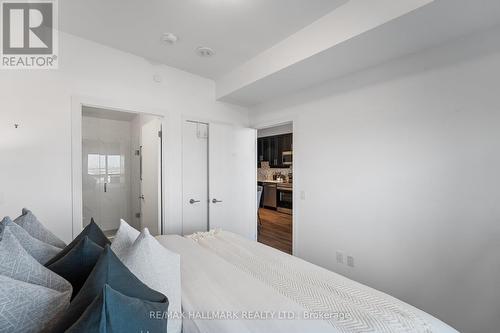 1609 - 1480 Bayly Street, Pickering, ON - Indoor Photo Showing Bedroom