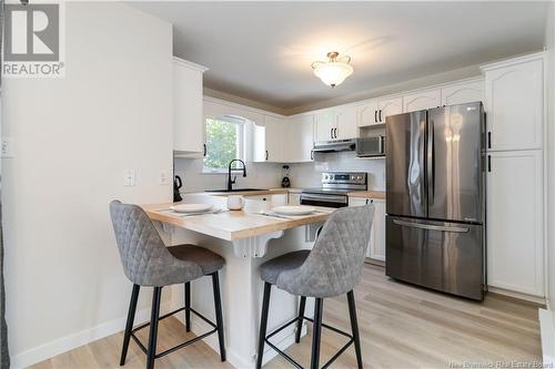 24 Armoyan Court, Moncton, NB - Indoor Photo Showing Kitchen With Stainless Steel Kitchen