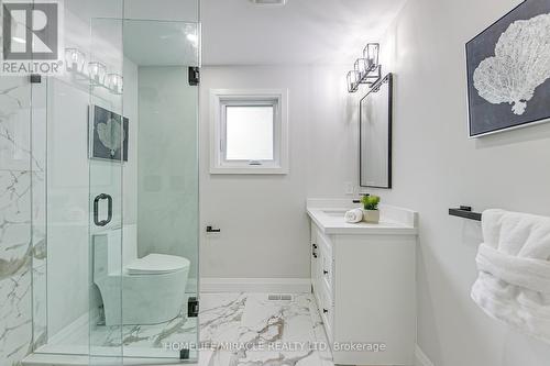 48 Walnut Street, New Tecumseth, ON - Indoor Photo Showing Bathroom