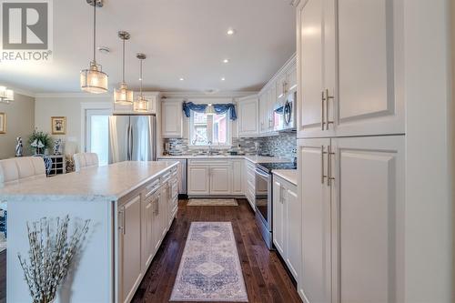 7 Adventure Avenue, St. John'S, NL - Indoor Photo Showing Kitchen With Upgraded Kitchen