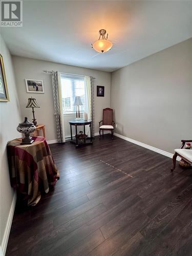 7 Adventure Avenue, St. John'S, NL - Indoor Photo Showing Other Room