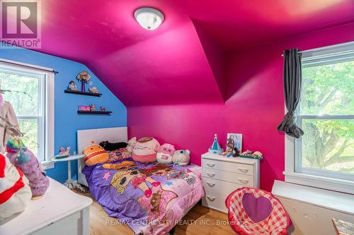 22084 Big Bend Road, Southwest Middlesex (Wardsville), ON - Indoor Photo Showing Bedroom