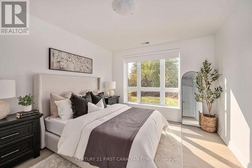 111 - 1560 Upper West Avenue, London, ON - Indoor Photo Showing Bedroom