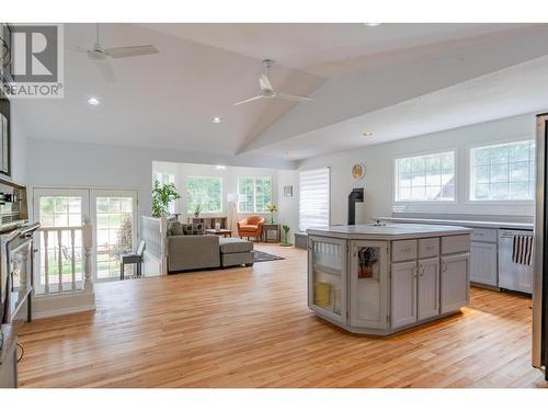 2697 Osachoff Road, South Slocan, BC - Indoor Photo Showing Basement