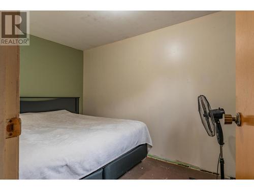 2697 Osachoff Road, South Slocan, BC - Indoor Photo Showing Bedroom