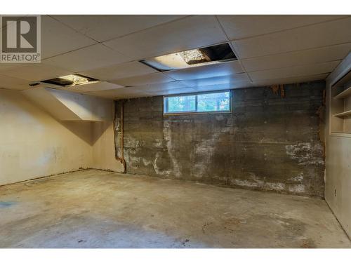 2697 Osachoff Road, South Slocan, BC - Indoor Photo Showing Basement