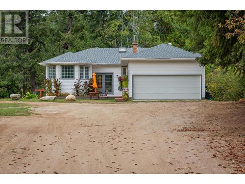 2697 Osachoff Road, South Slocan, BC - Outdoor