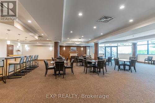 405 - 37 Ellen Street, Barrie (Lakeshore), ON - Indoor Photo Showing Dining Room