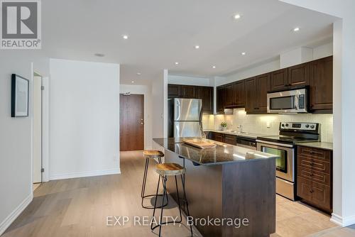 405 - 37 Ellen Street, Barrie, ON - Indoor Photo Showing Kitchen With Stainless Steel Kitchen