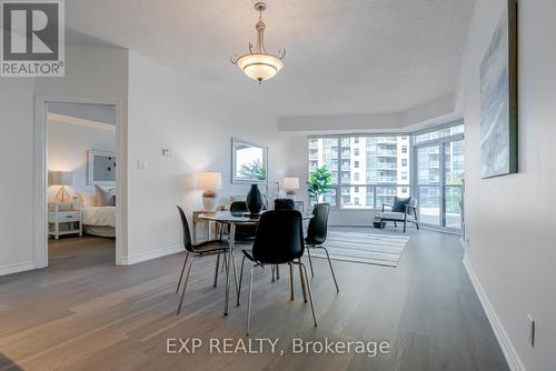 405 - 37 Ellen Street, Barrie, ON - Indoor Photo Showing Dining Room