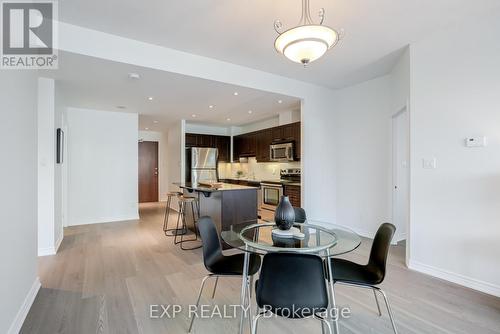 405 - 37 Ellen Street, Barrie (Lakeshore), ON - Indoor Photo Showing Dining Room